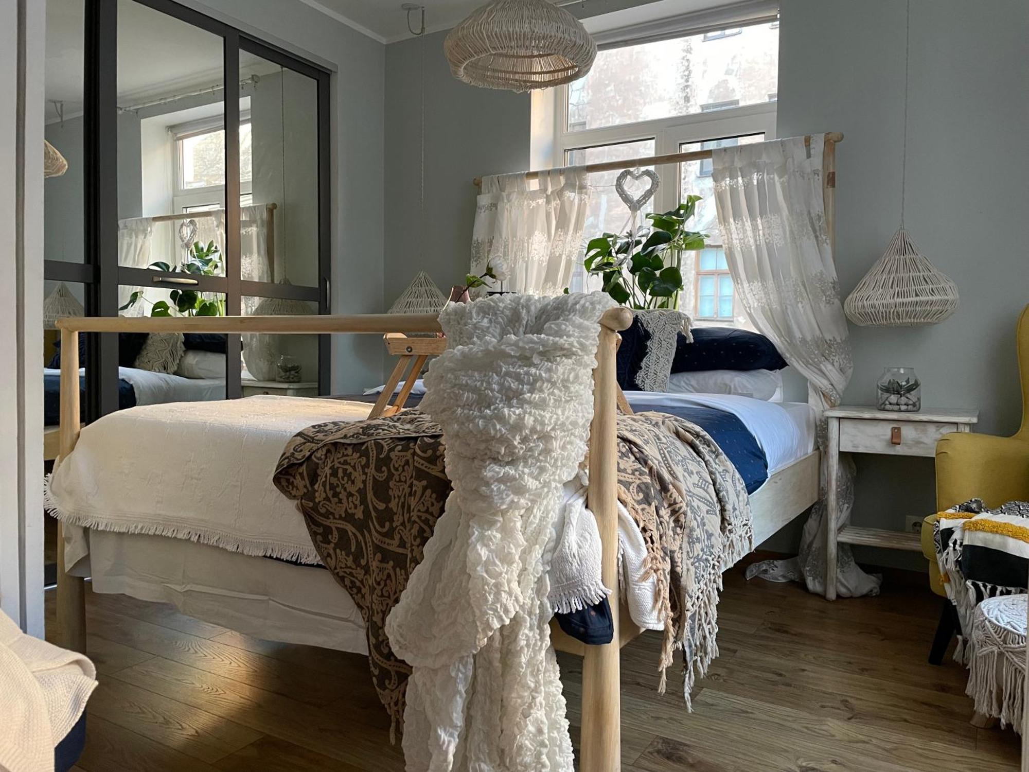 Pristine 1Br Apt In City Center W/ Patio And Parking 里加 外观 照片
